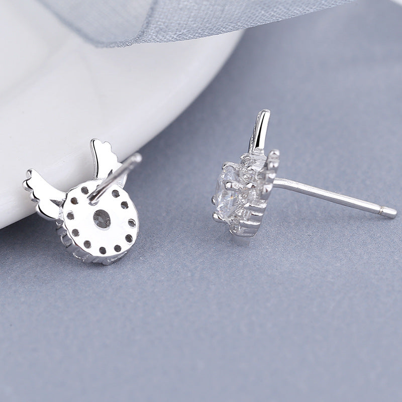 Women's earrings with sparkling crystals and playfully designed wings All Fashion