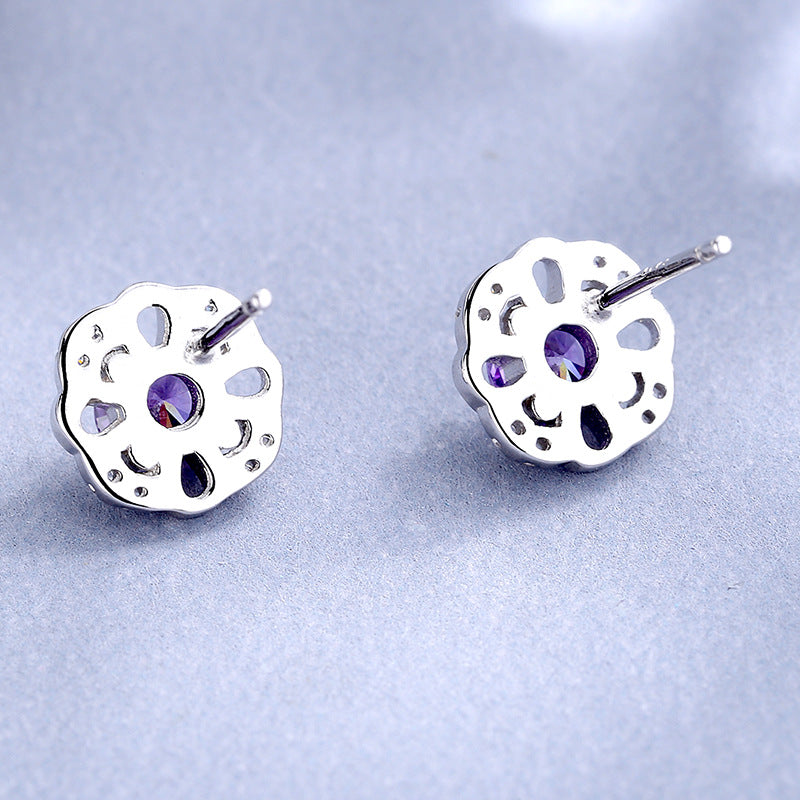 Women's stud earrings with delicate flower design and sparkling crystals All Fashion