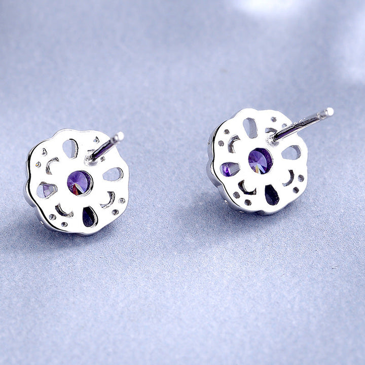 Women's stud earrings with delicate flower design and sparkling crystals All Fashion