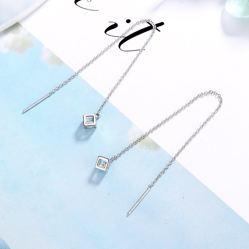Women's earrings with elegant square pendant and shimmering zirconia All Fashion