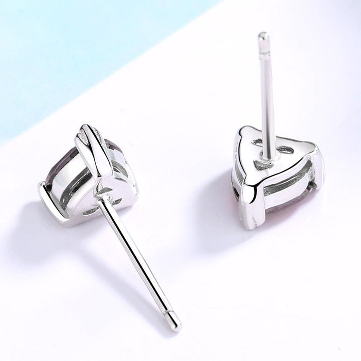 Women's earrings with sparkling heart accents made of high-quality stainless steel All Fashion