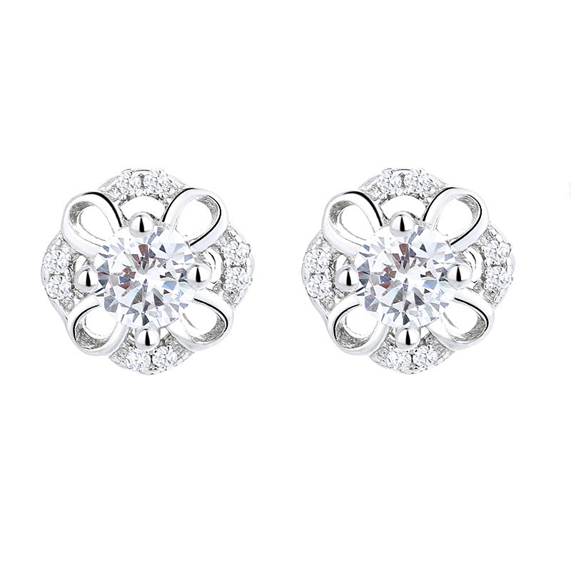 Women's stud earrings with delicate flower design and sparkling crystals All Fashion