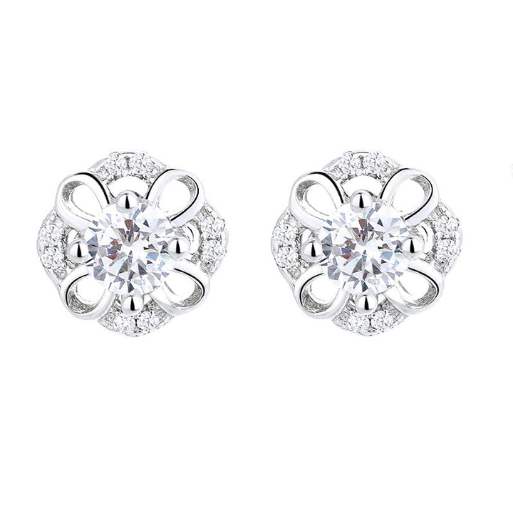 Women's stud earrings with delicate flower design and sparkling crystals All Fashion
