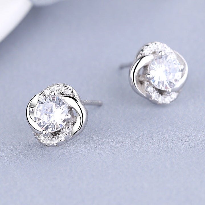 Women's earrings with sparkling cubic zirconia and elegant cable design All Fashion