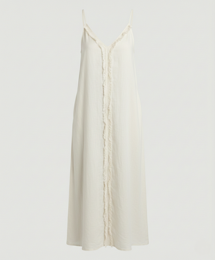 Women’s maxi dress with casual V-neckline and side pockets
