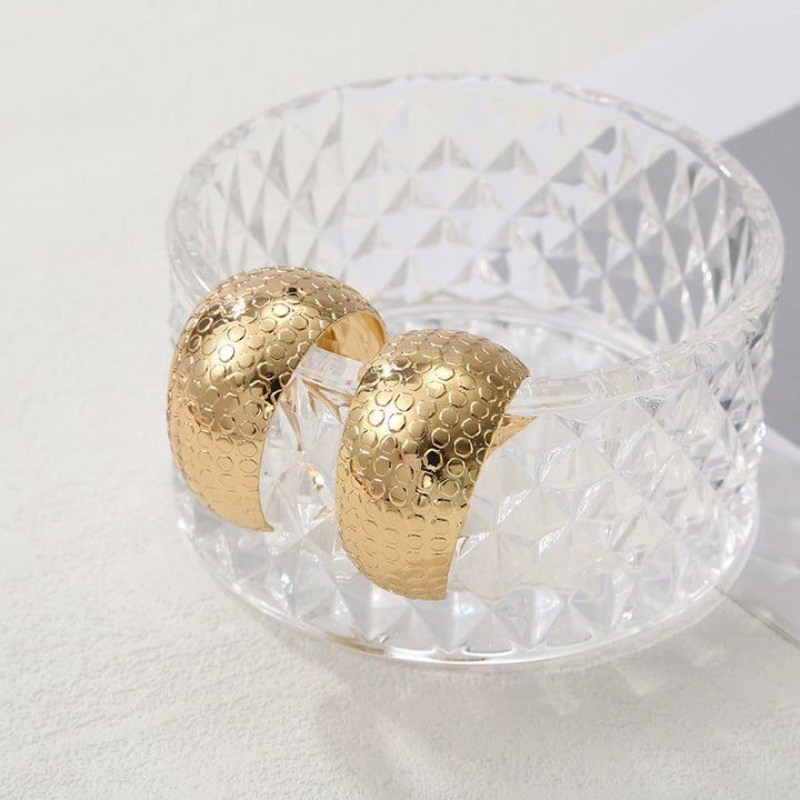 Women's hoops with elegant, modern design All Fashion