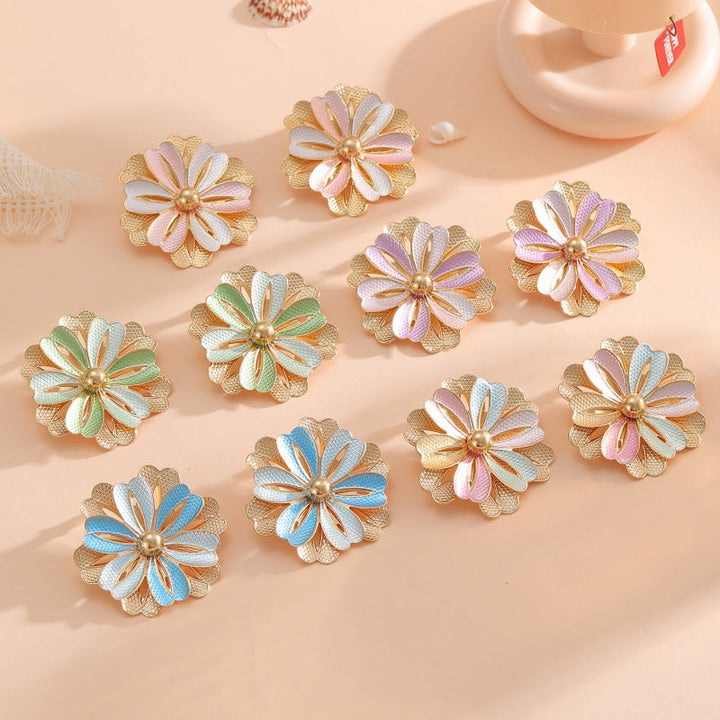 Ladies Hair Clips with Artistic Flower Design All Fashion