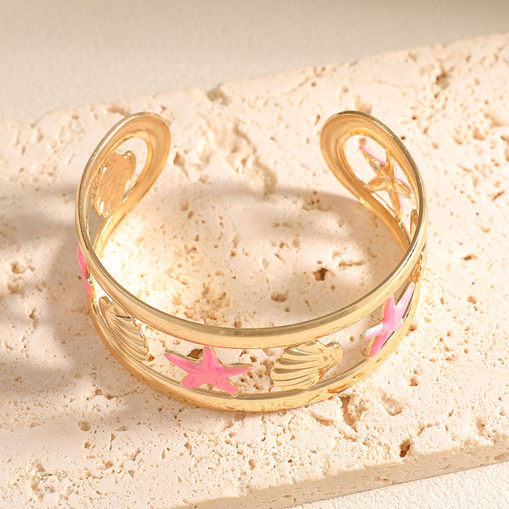 Ladies bracelet with intricate starfish design All Fashion