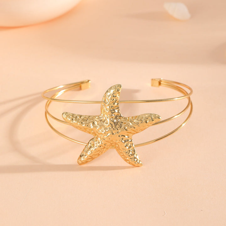 Women's bracelet with intricate bow design All Fashion