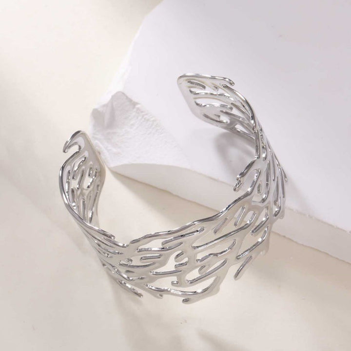 Women's Open Bangle with Elegant Wave Design All Fashion