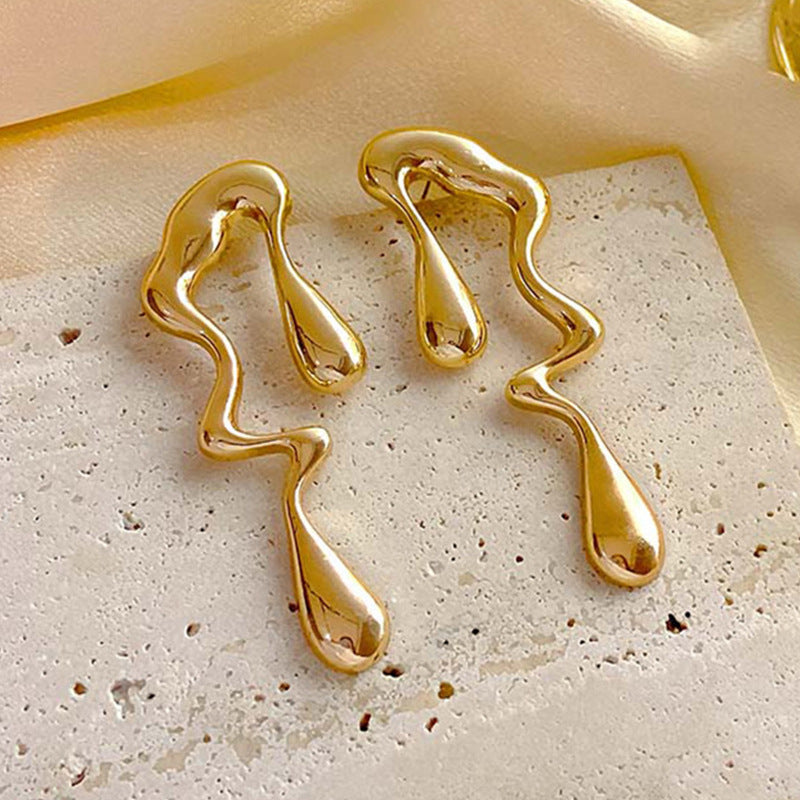 Women's hair accessory clips in modern, organic design All Fashion