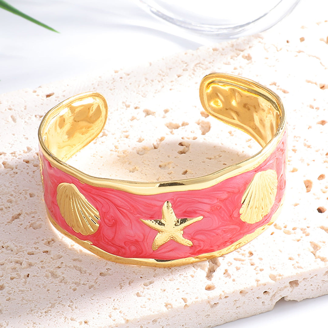 Women's Bangle with Maritime Shell and Starfish Design All Fashion