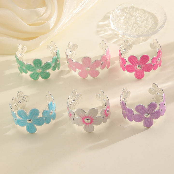 Women's bracelet made of high-quality metal with floral design All Fashion