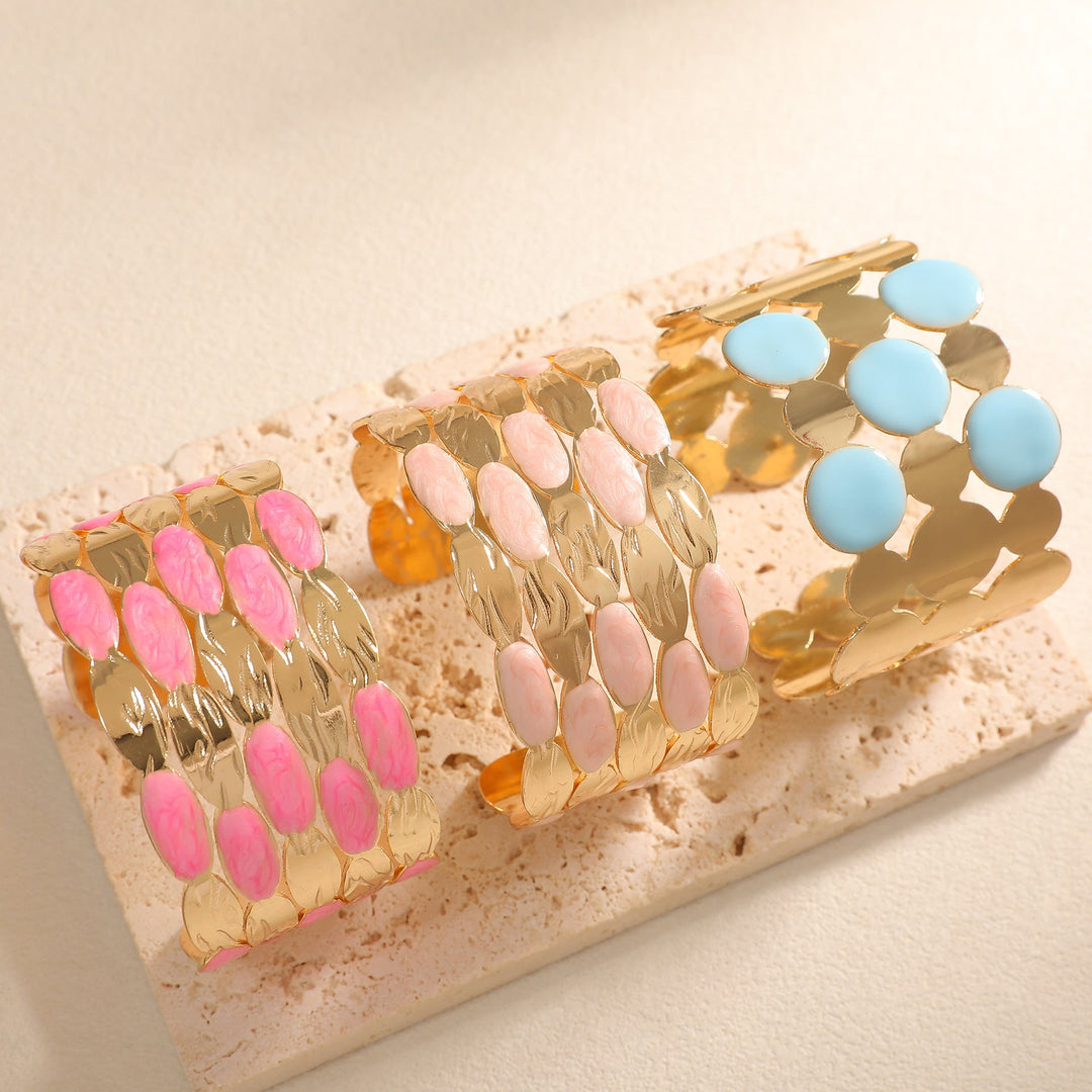 Ladies bracelet with intricate floral design All Fashion