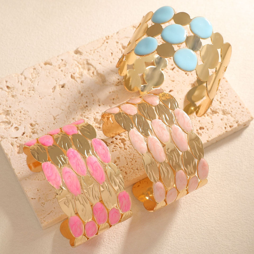 Ladies bracelet with intricate floral design All Fashion