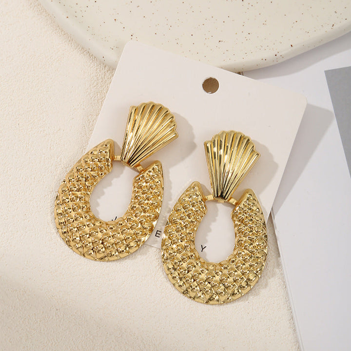 Ladies Hanging Earrings in Modern Rectangular Design All Fashion