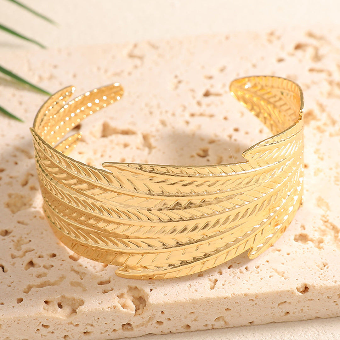 Ladies Open Bangle with Artistic Coral Pattern All Fashion