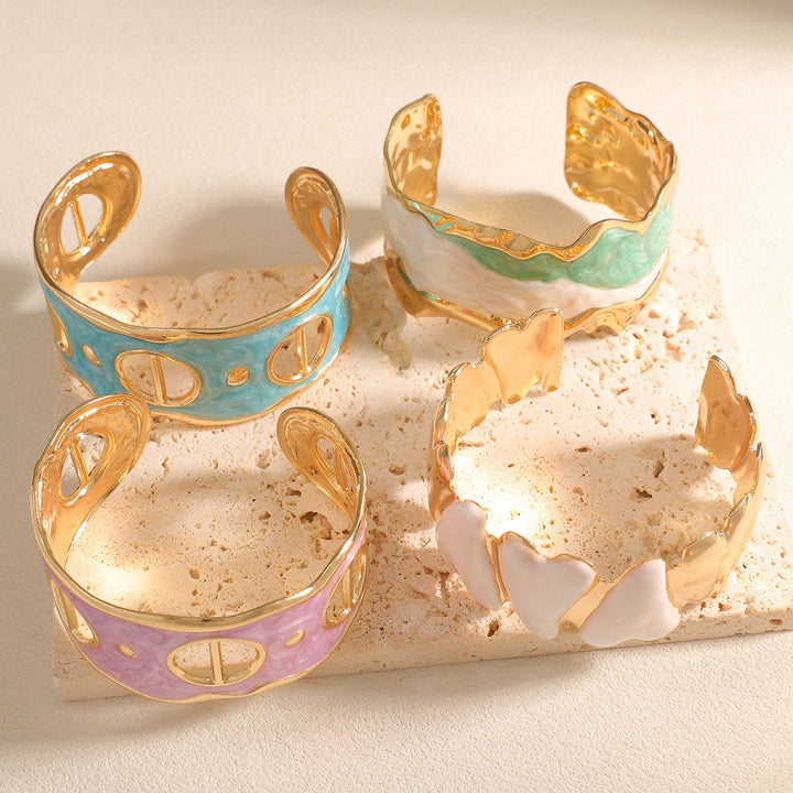 Women Open Cuff Bracelet with Artistic Snake Design All Fashion