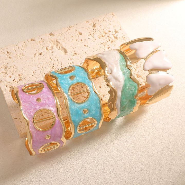Women Open Cuff Bracelet with Artistic Snake Design All Fashion