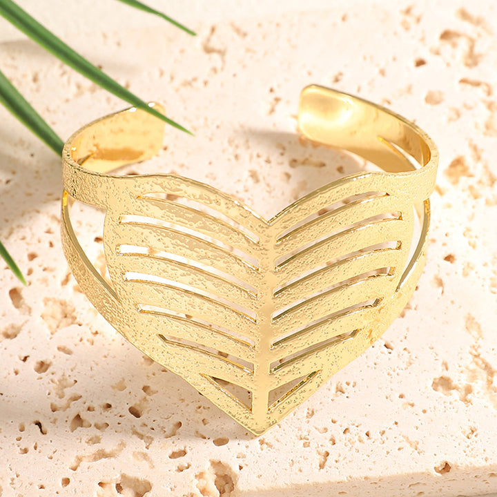 Ladies Open Bangle with Artistic Coral Pattern All Fashion