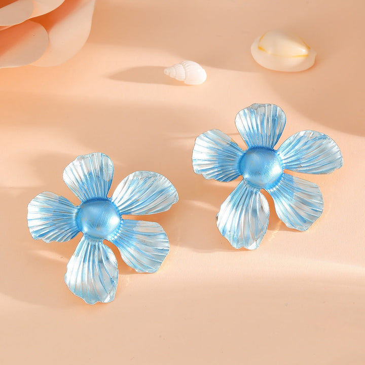 Women's Hair Clips in Artistic Flower Motif All Fashion