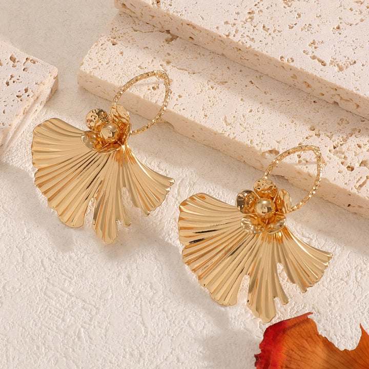 Women's hair clips in luxurious leaf design All Fashion