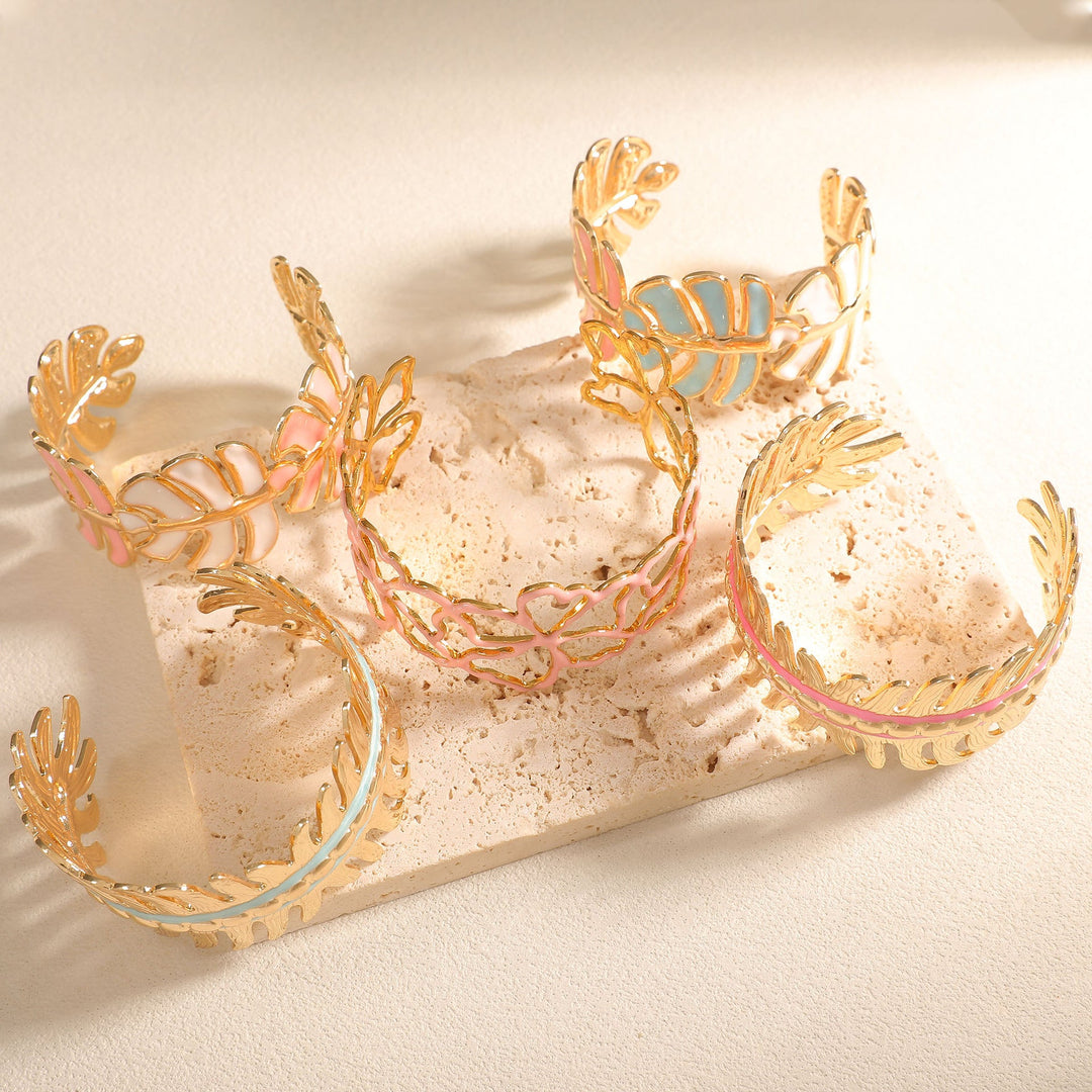 Women Open Bangle in Elegant Leaf Design All Fashion