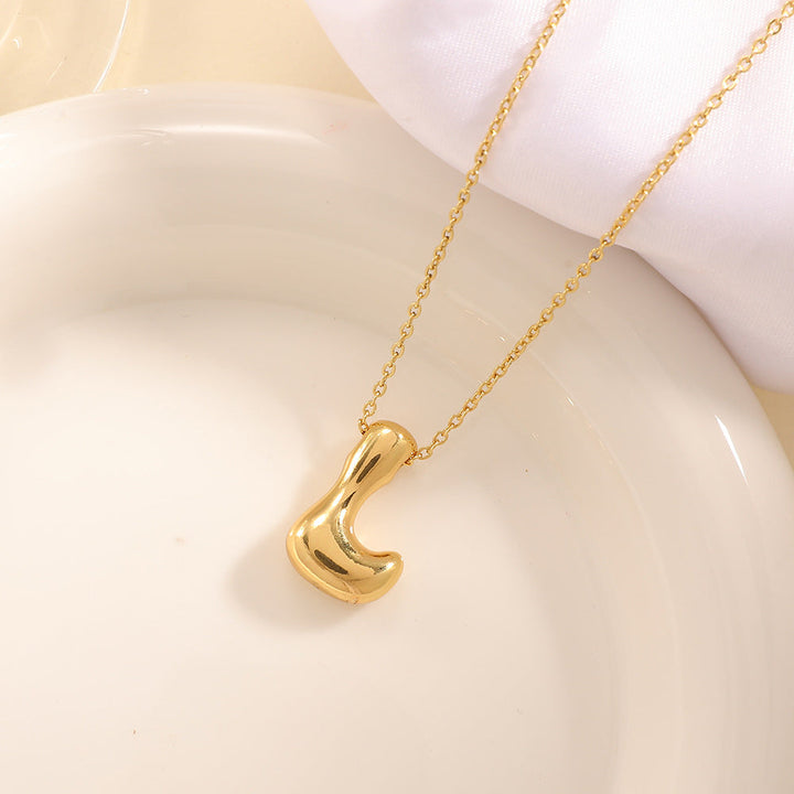 Women's necklace with curved letter pendant All Fashion