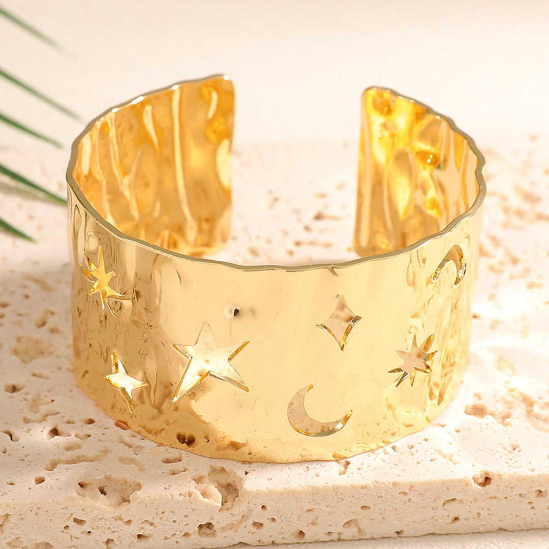 Ladies Open Bangle with Artistic Coral Pattern All Fashion