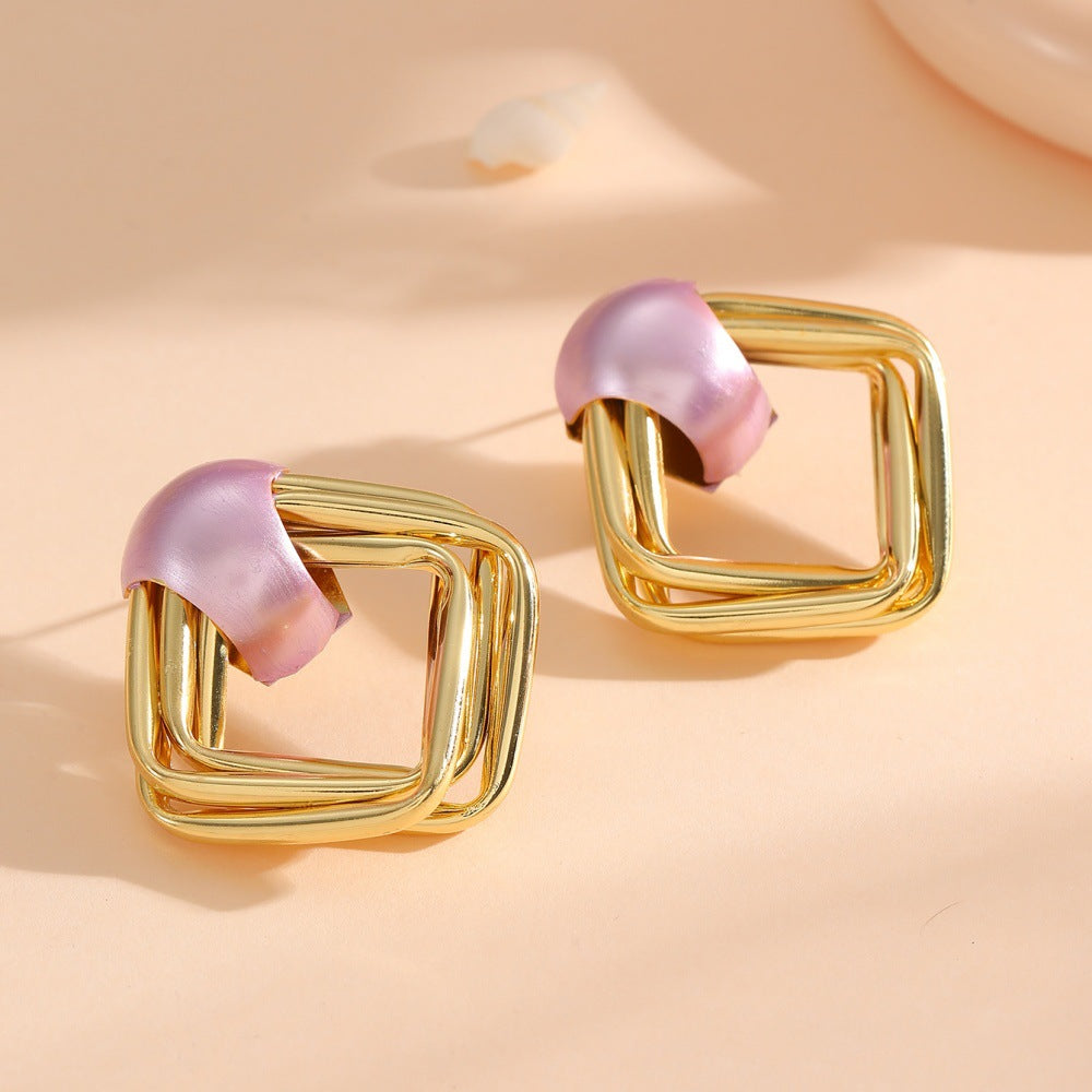 Women modern earrings with asymmetrical design All Fashion