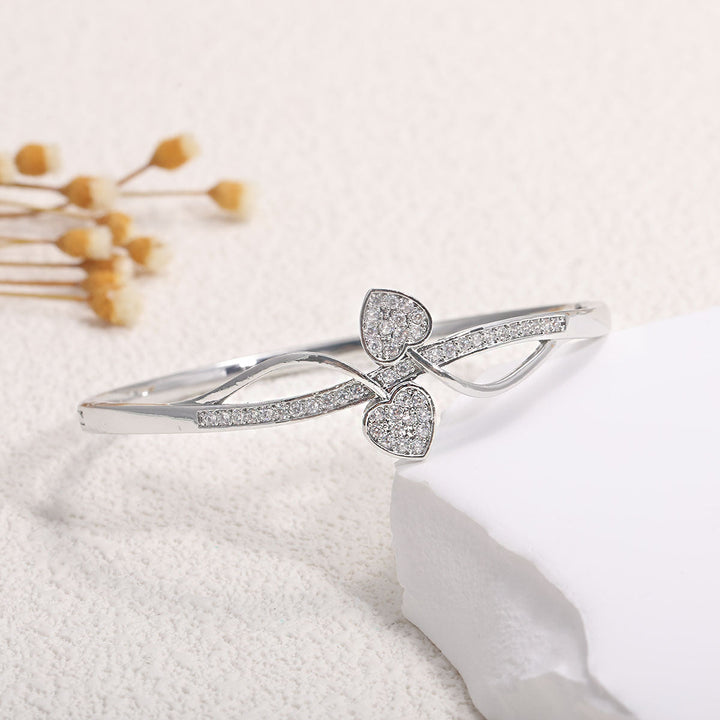 Ladies bracelet with elaborate infinity symbol and sparkling zirconia All Fashion