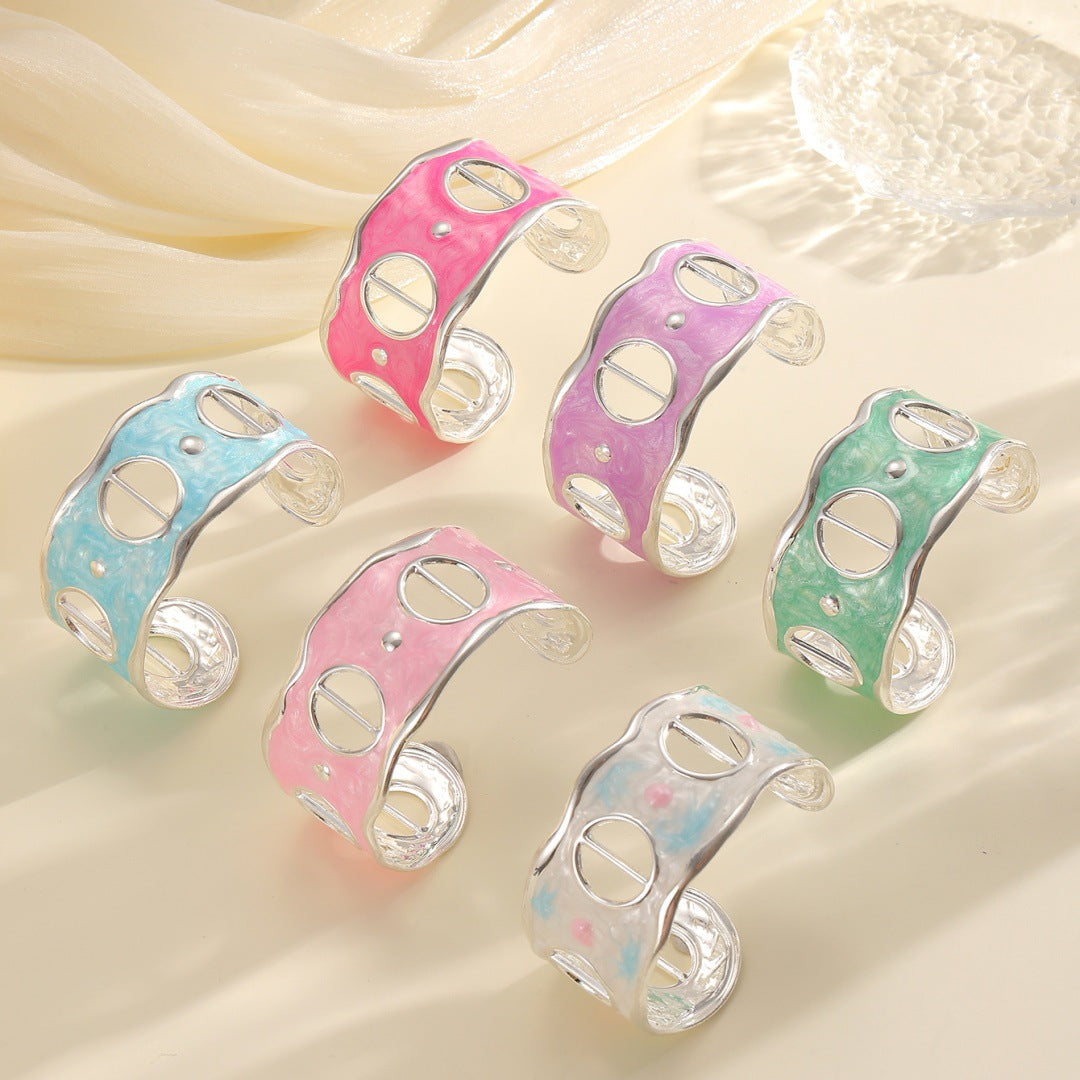 Women Open Bangle with Modern, Transparent Design All Fashion