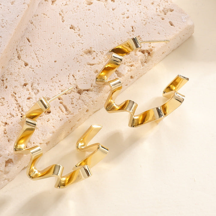 Women's Drop Earrings with Wavy Design All Fashion