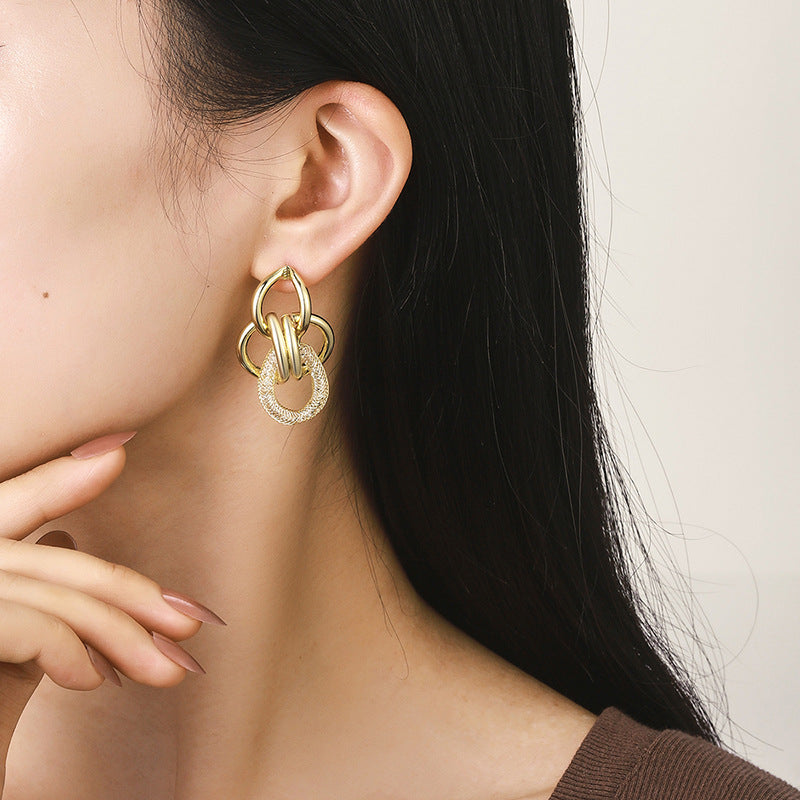 Women's Hanging Earrings with Luxurious, Sculptural Design All Fashion