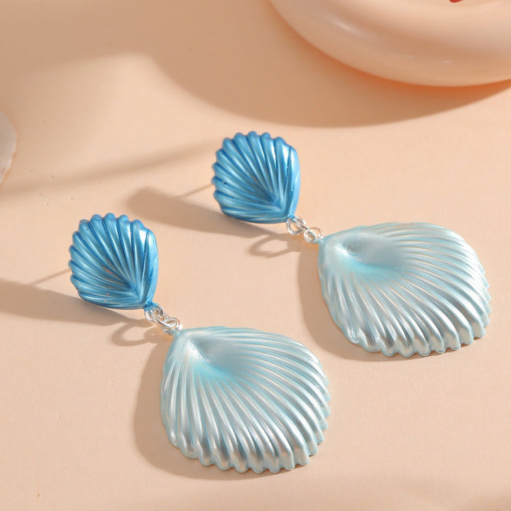 Ladies Hanging Earrings in Elegant Shell Design All Fashion