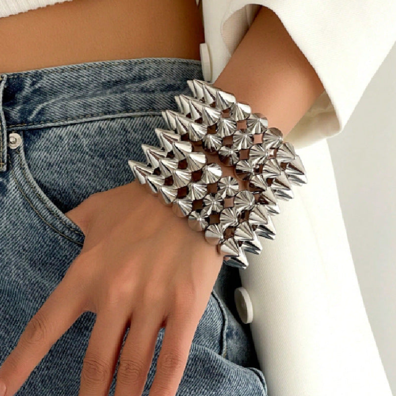 Women's bracelet with spikes All Fashion