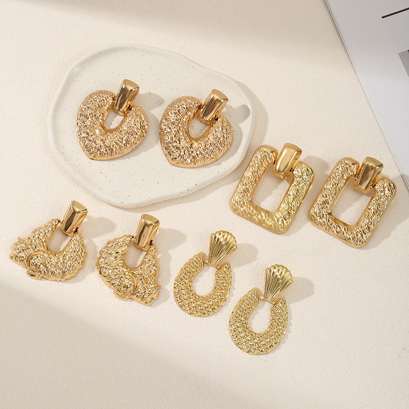 Ladies Hanging Earrings in Modern Rectangular Design All Fashion
