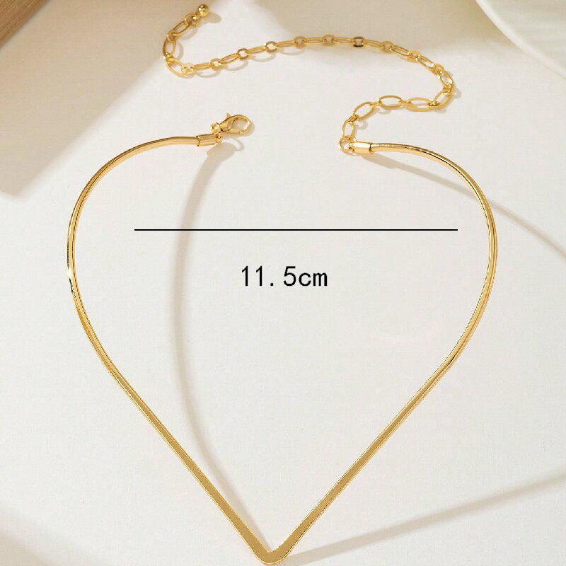 Women Choker Necklace with Modern V Design All Fashion