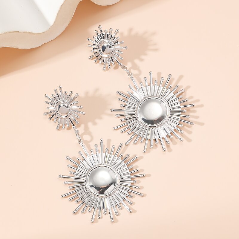 Women's Hanging Earrings in Modern Radiant Design All Fashion