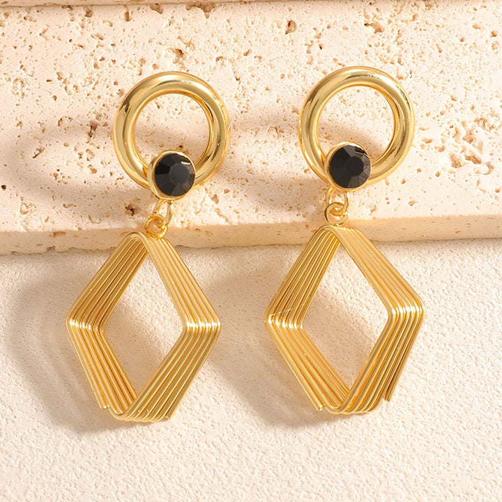 Women's Design Earrings with Geometric Wire Motif All Fashion