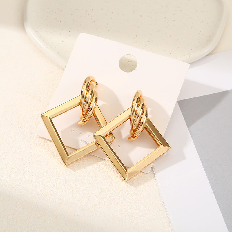 Women's Hanging Earrings with Square Design and Glossy Surface All Fashion