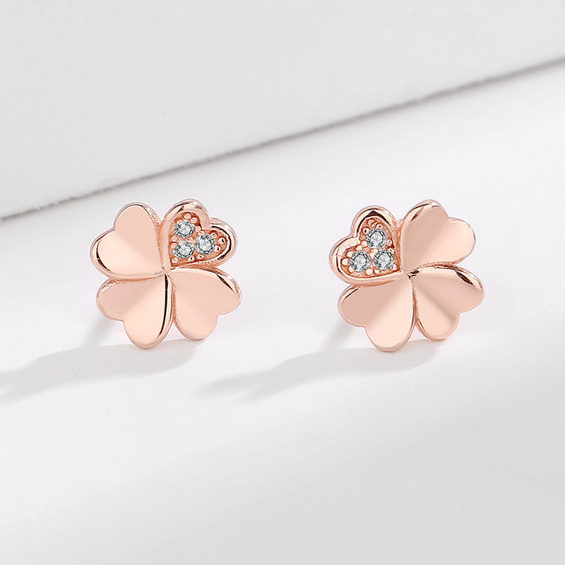 Ladies earrings in modern floral design All Fashion