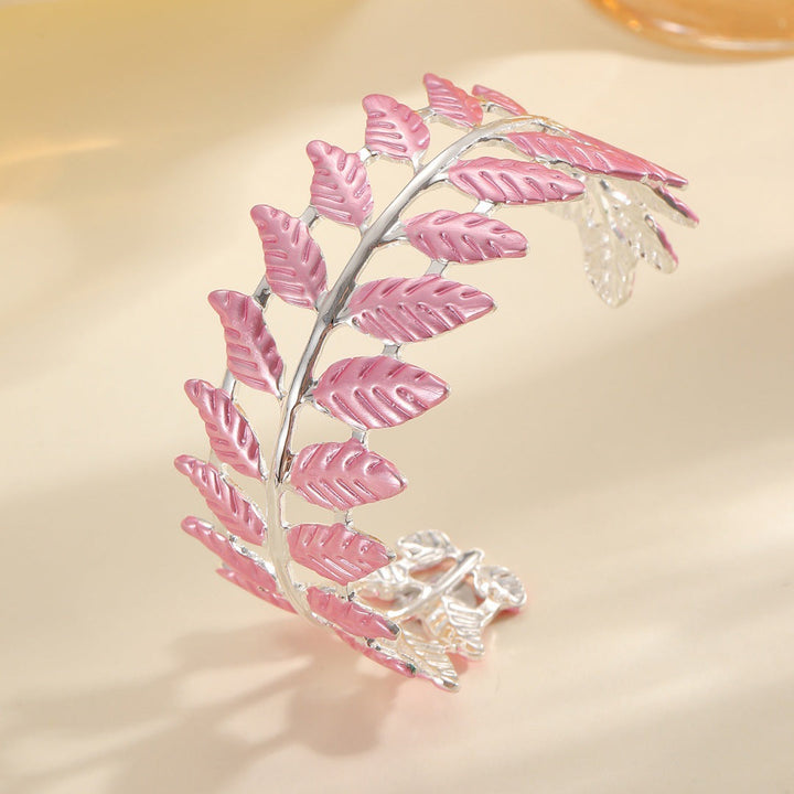 Ladies bracelet in elegant leaf design All Fashion
