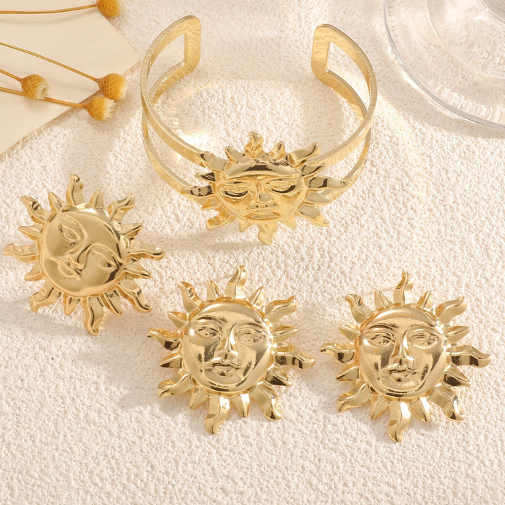 Women's bracelet with elaborate sun design All Fashion