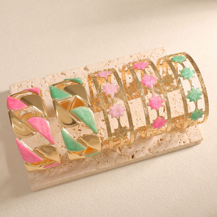 Women's Open Bangle with Elegant Leaf Design All Fashion