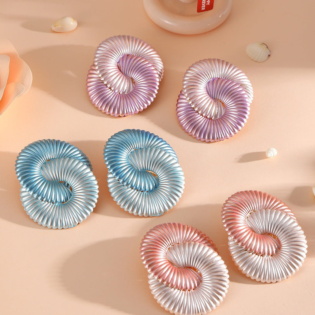 Women hair clips in modern shell design All Fashion