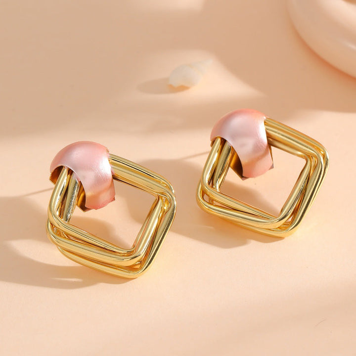 Women modern earrings with asymmetrical design All Fashion