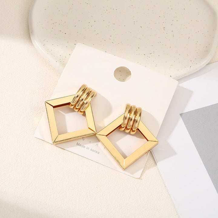 Women's Hanging Earrings with Square Design and Glossy Surface All Fashion