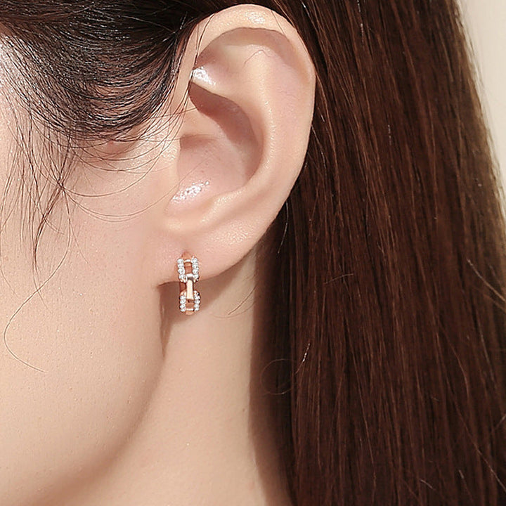 Ladies earrings with sparkling zirconia and modern design All Fashion
