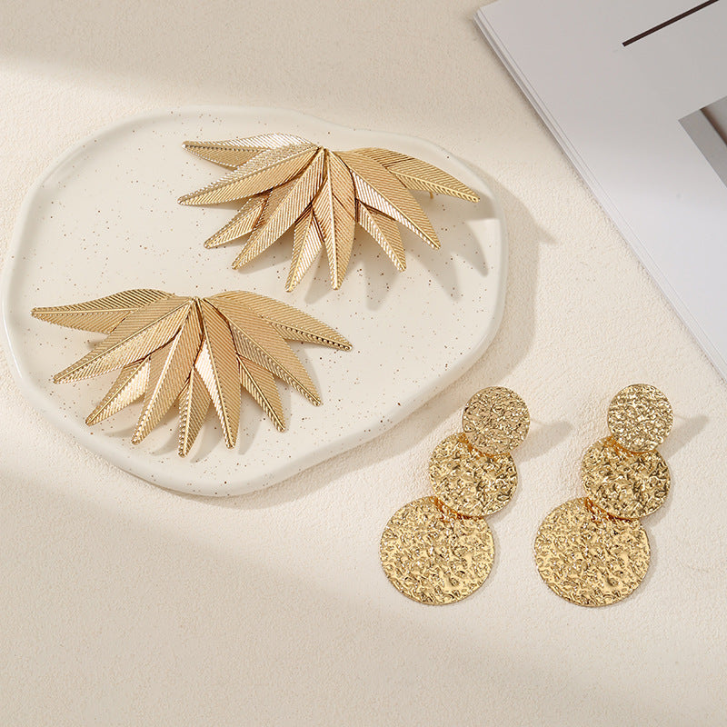 Women's hair clips in luxurious leaf design All Fashion